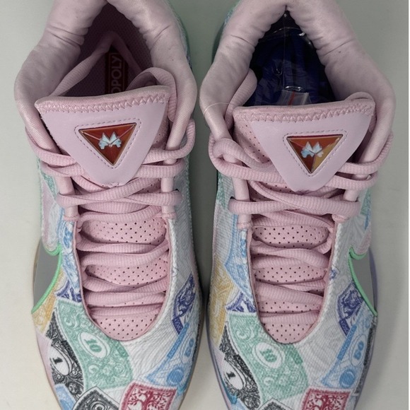 Nike LeBron 22 XXII Monopoly Currency White Multi Men\'s Size 9 NWOB FZ1097-100 main image 13